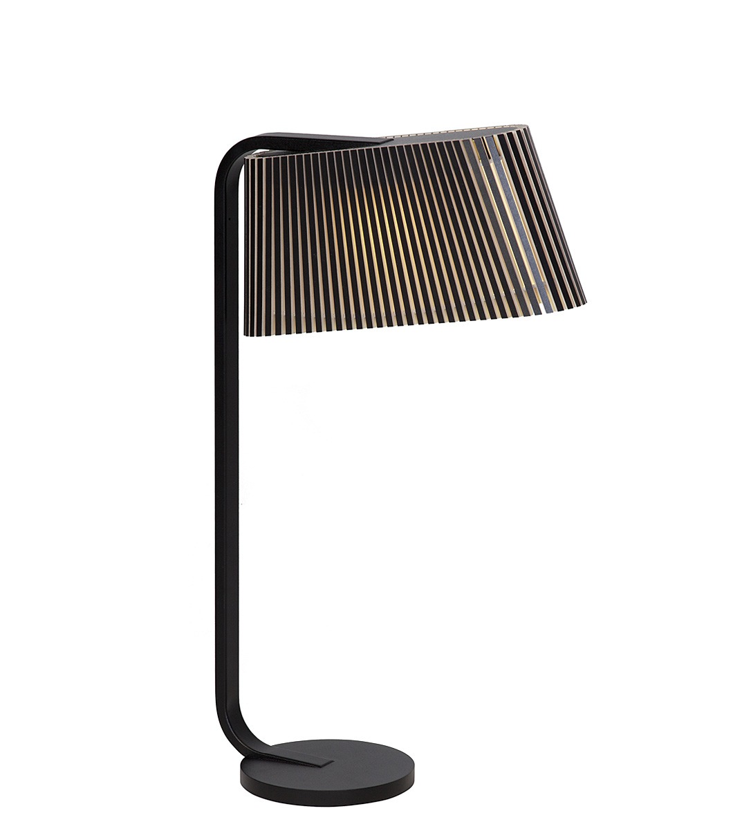 Owalo 7020 table lamp is available in black laminated