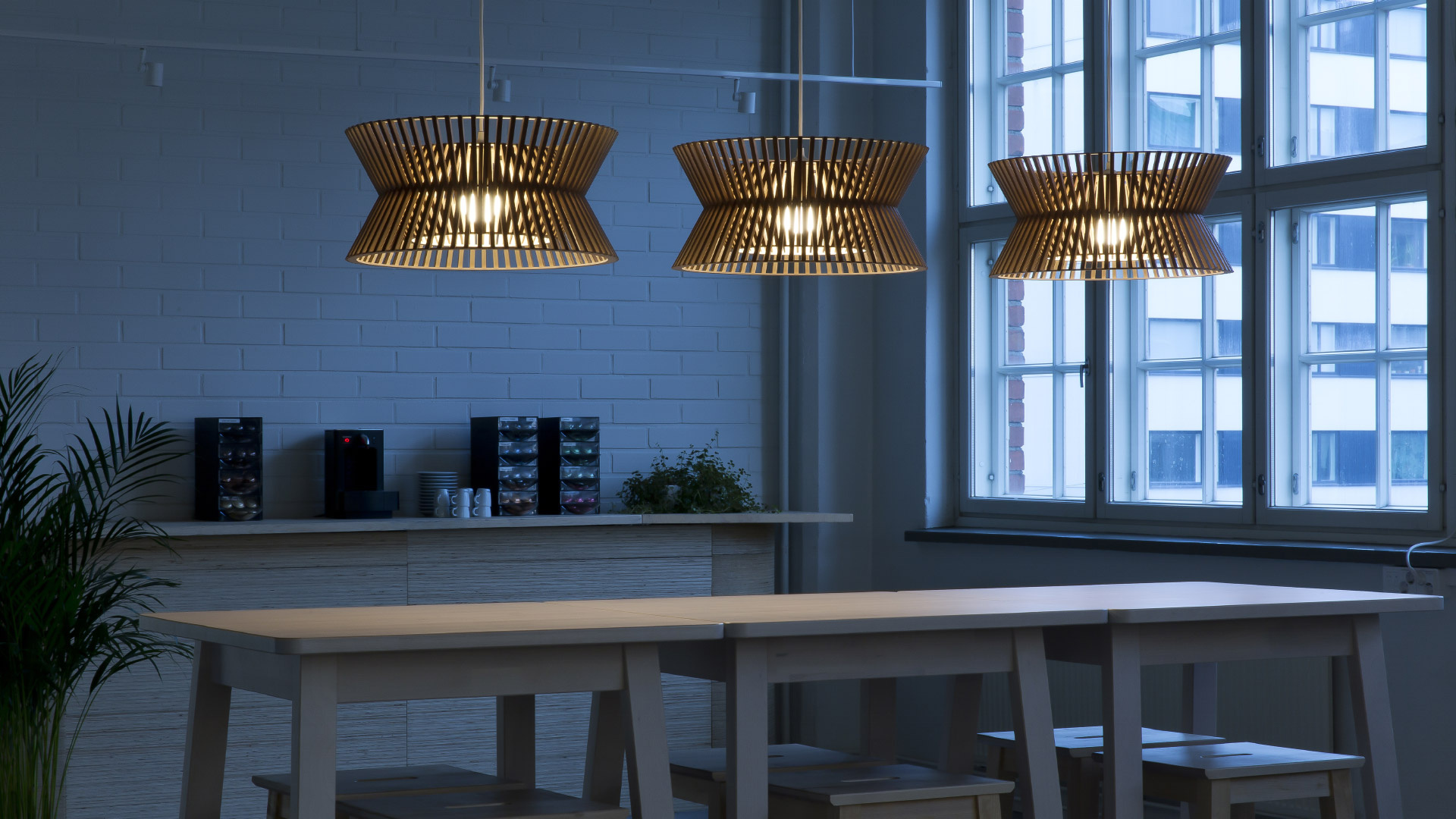 Verbazingwekkend Kontro 6000 wooden modern pendant lamp Secto Design | Secto Design DV-05