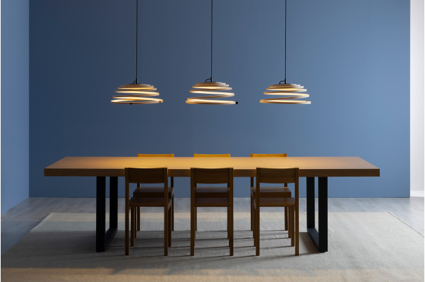 Aspiro 8000   Pendants in a row above a dining table