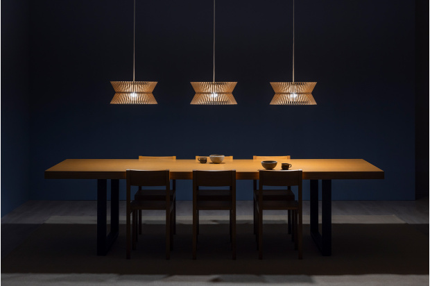 Kontro 6000   Pendants in a row above a dining table