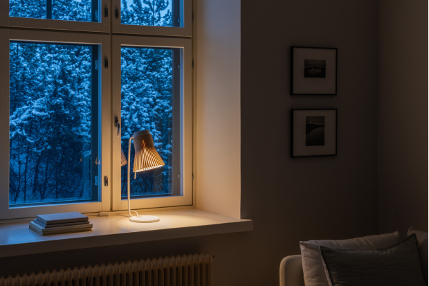 Petite 4620 table  Private residence.  Helsinki, Finland.  Photo by Antti Laine.