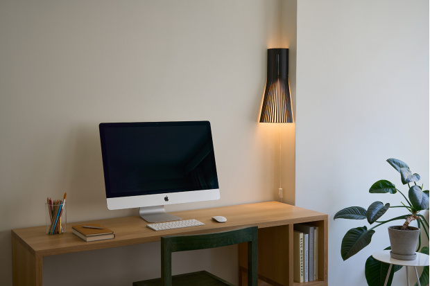 Secto Small 4237 corner  Private residence.   Helsinki, Finland.   Photo by Antti Laine.