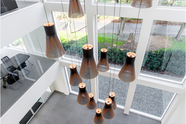 Magnum 4202 VPK Packaging, New headquarters. Aalst, Belgium. Architecture and interior design by De Cort & Dervichian. Photo by De Cort & Dervichian.