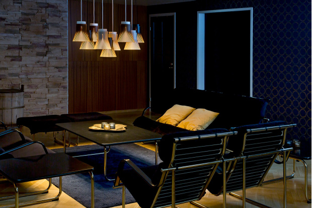 Petite 4600   Restaurant Eevert.  Helsinki, Finland.  Photo by Uzi Varon.