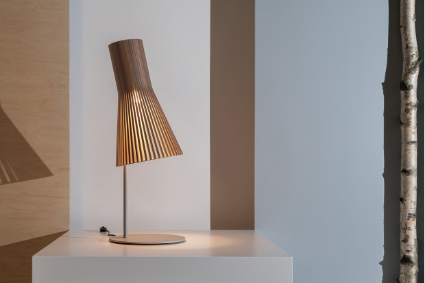 Secto 4220 table lamp