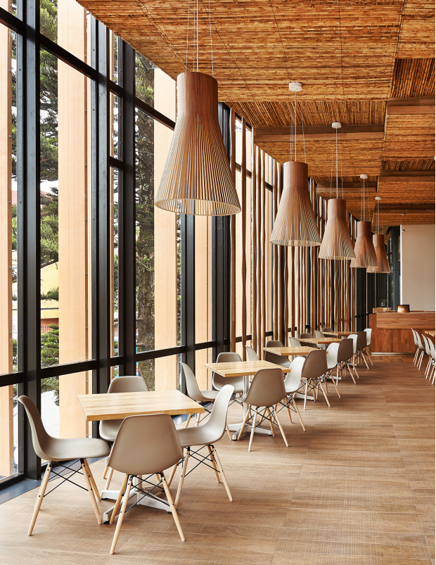 Magnum 4202 Wok. Bogota, Colombia. Architecture by Guillermo Fischer. Photo by Mónica Barreneche.
p.p1 {margin: 0.0px 0.0px 0.0px 0.0px; font: 12.0px 'Helvetica Neue'}
p.p1 {margin: 0.0px 0.0px 0.0px 0.0px; font: 12.0px 'Helvetica Neue'}