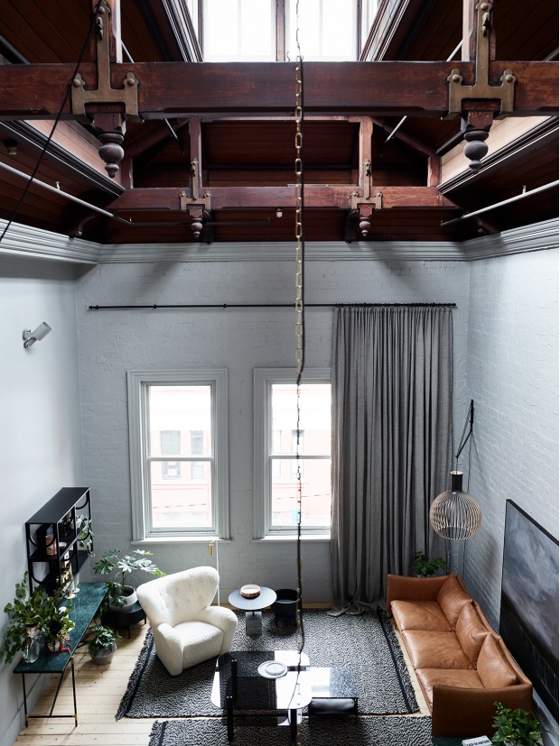 Varsi 1000, Octo 4240 Fred International, Showrooom. Melbourne, Australia. Interior Design by Angela Harry. Styling by Simone Haag. Photo by Mark Roper.