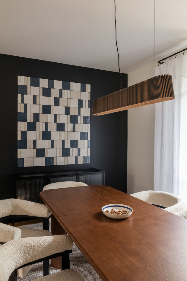 Owalo 7000   Private residence.  L'Haÿ-les-Roses, France.  Architecture by Améo Concept.  Photo by Agathe Tissier.