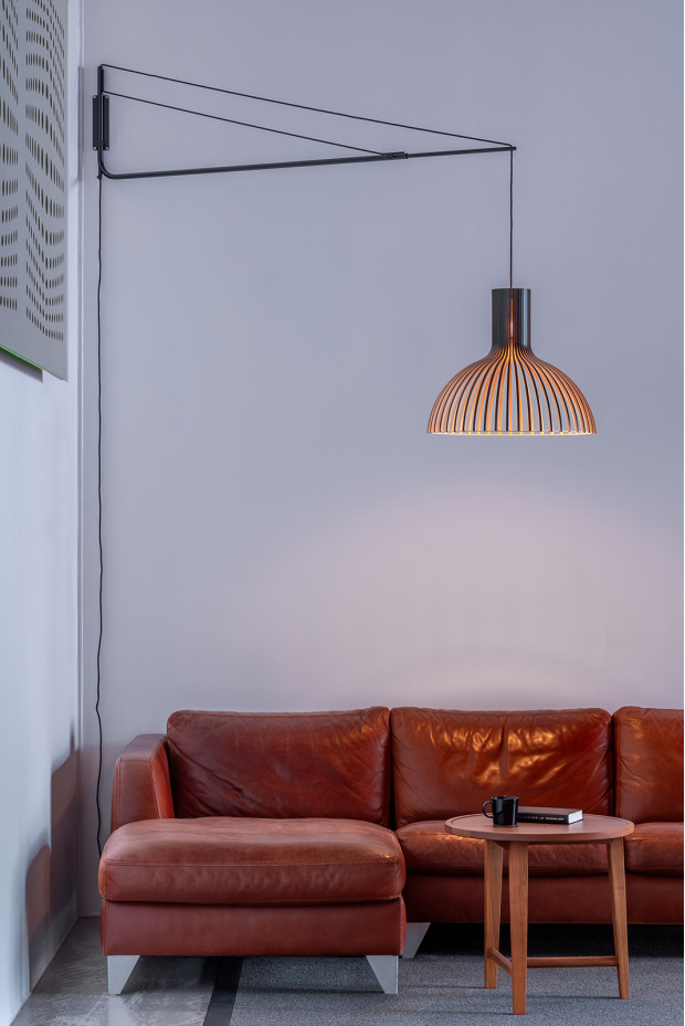 Victo Small 4251   Varsi 1000   Tunnelmadesign Showroom.  Amersfoort, The Netherlands.  Photo by Anthony Trabano.