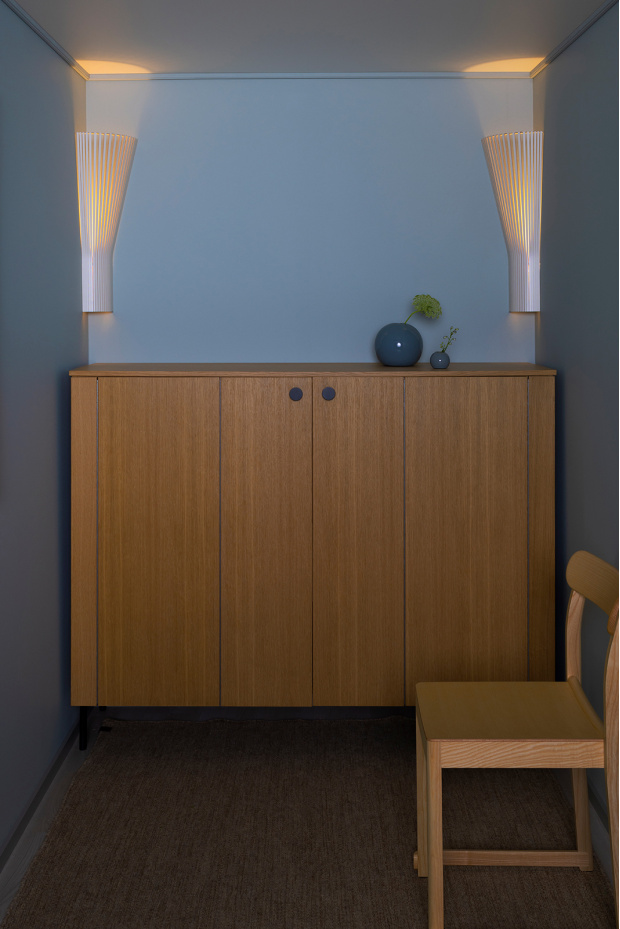 Secto 4236 corner  Secto Model room