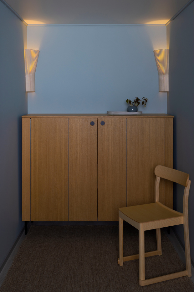 Secto Small 4237 corner  Secto Small  Model room